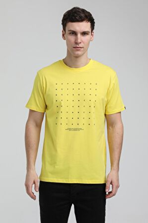 Bisiklet Yaka Sarı Slim Fit Tişört 23SSM20303