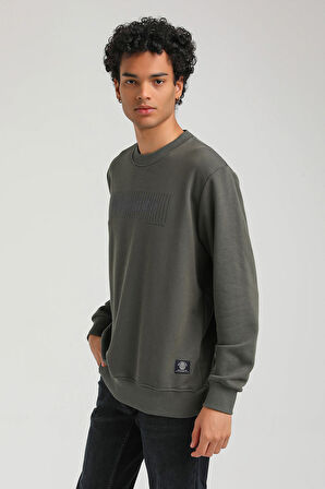 Bisiklet Yaka Haki Regular Custom Sweatshirt 23FWM60149