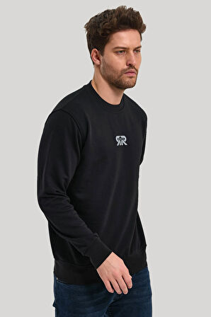 Bisiklet Yaka Siyah Regular Custom Sweatshirt 23FWM60143
