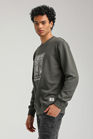 Bisiklet Yaka Haki Slim Fit Sweatshirt 23FWM60153