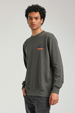 Bisiklet Yaka Haki Slim Fit Sweatshirt 23FWM60158