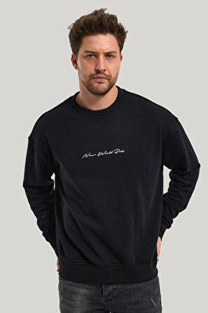 Bisiklet Yaka Siyah Slim Fit Sweatshirt 23FWM60168