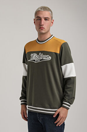 Bisiklet Yaka Haki Slim Fit Sweatshirt 24FWM60192