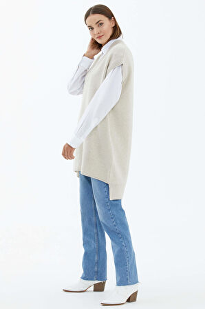 V Yaka Uzun Triko Süveter  - Açık Bej