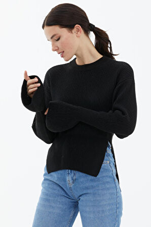 Sıfır Yaka Yırtmaçlı İspanyol Kol Tiriko Kazak  - Siyah