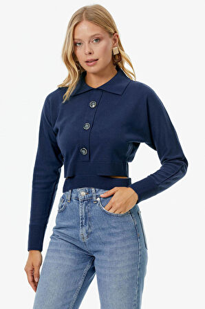 Parça Detaylı Polo Yaka Düğmeli Triko Crop  - Lacivert