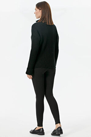 Yarım Balıkçı Yaka Düğmeli Kazak  - Siyah