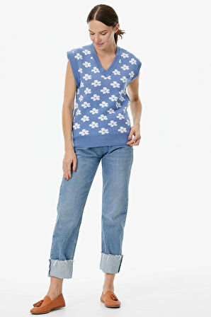 V Yaka Çiçek Motifli Triko Süveter  - Mavi