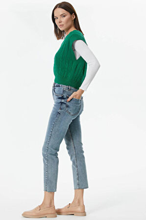 V Yaka Saç Örgülü Triko Süveter  - Yeşil