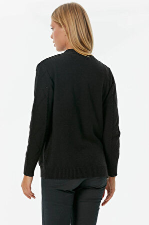 Düğmeli Saç Örgülü Triko Hırka  - Siyah