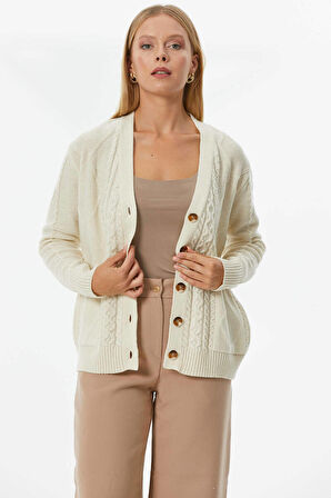 Düğmeli Saç Örgülü Triko Hırka  - Kemik