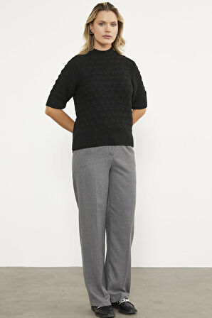 Fiyonk Desenli Kısa Kol Triko Süveter - Siyah