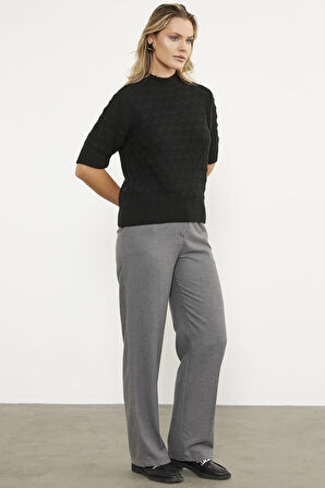 Fiyonk Desenli Kısa Kol Triko Süveter - Siyah