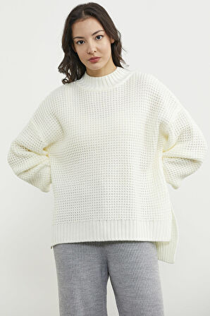 Arkası Uzun Salaş Triko Kazak - Kemik