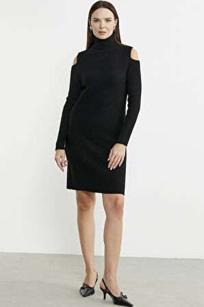 Omuzları Açık Tam Balıkçı Triko Elbise - Siyah