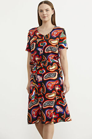 Önden Düğmeli Desenli Viskon Elbise - Siyah