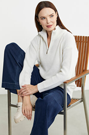 Yarım Balıkçı Yaka  Fermuarlı Yün Triko Kazak - Kemik