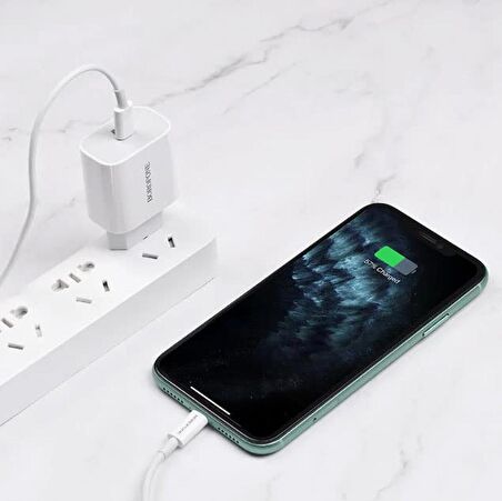 Borofone BA38A Type-C 20 Watt Hızlı Şarj Aleti Beyaz