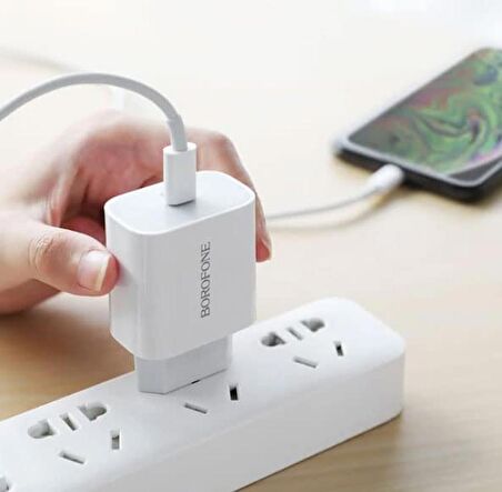 Borofone BA38A Lightning - Type-C 20 Watt Hızlı Şarj Aleti Beyaz