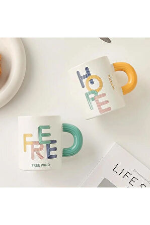 Free Wind Seramik Kapaklı Kaşıklı Kupa Mug Hediyelik 350 ML Beyaz
