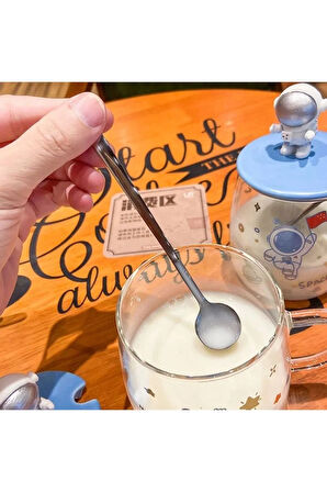 Astronot Figürlü  Kaşıklı Kapaklı Cam Bardak Kupa Dekoratif Hediyelik