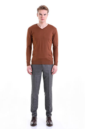 Kahverengi Regular Fit Düz V Yaka Yün Triko Kazak | XL