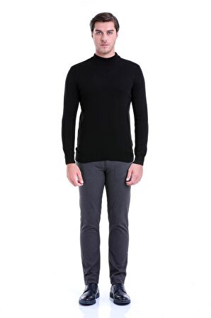 Siyah Yarım Balıkçı Regular Fit Triko Kazak | S