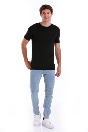 Siyah Slim Fit Düz Bisiklet Yaka Rayon Tişört