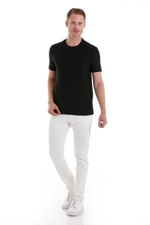 Siyah Regular Fit Düz Bisiklet Yaka Tişört