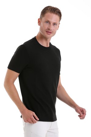 Siyah Regular Fit Düz Bisiklet Yaka Tişört