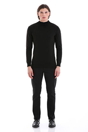 Siyah Regular Fit Düz Yarım Balıkçı Yaka Yünlü Triko Kazak | L