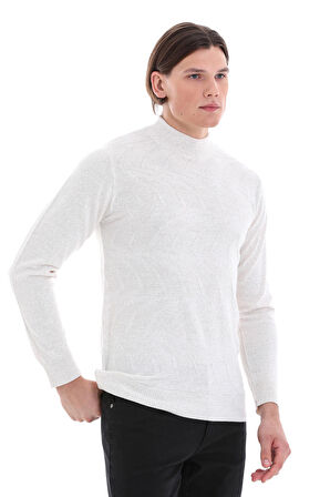 Beyaz Regular Fit Jakarlı Yarım Balıkçı Yaka Yünlü Triko Kazak | 3XL