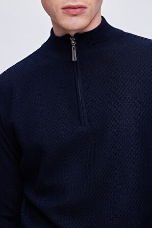 Lacivert Regular Fit Jakarlı Yarım Balıkçı Yaka Fermuarlı Yünlü Triko Kazak | S