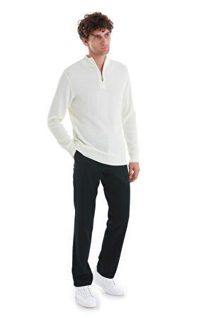 Ekru Regular Fit Jakarlı Yarım Balıkçı Yaka Fermuarlı Yünlü Triko Kazak | 3XL