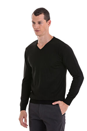 Siyah Regular Fit Düz V Yaka Yünlü Triko Kazak | 3XL