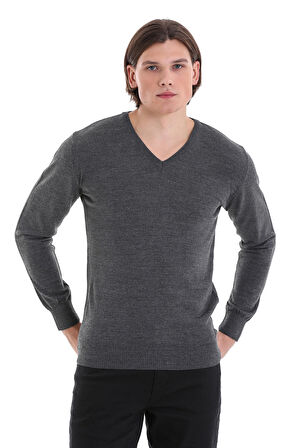 Gri Regular Fit Düz V Yaka Yünlü Triko Kazak | XL
