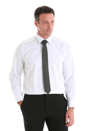 Beyaz Klasik Fit Düz 100% Pamuk Slim Yaka Uzun Kollu Saten Gömlek | L
