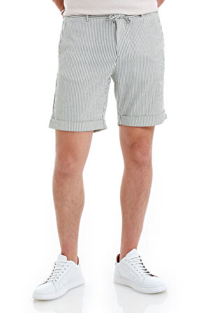 Yeşil Regular Fit Çizgili Yandan Cepli Şort | 32