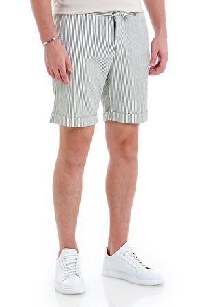 Yeşil Regular Fit Çizgili Yandan Cepli Şort | 32