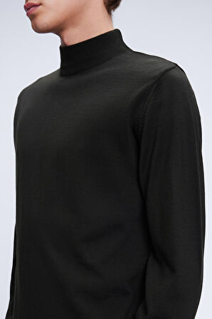 Haki Regular Fit Düz Yarım Balıkçı Yaka Yünlü Triko Kazak | XS