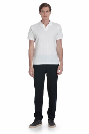 Beyaz Regular Fit Apaş Yaka Pamuklu Tişört | XL