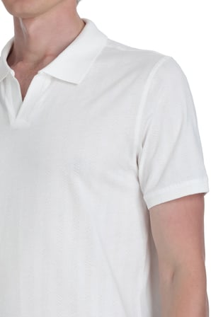 Beyaz Regular Fit Apaş Yaka Pamuklu Tişört | XL