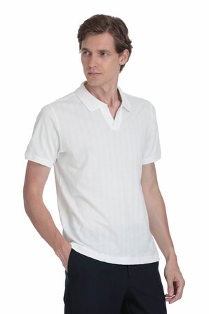 Beyaz Regular Fit Apaş Yaka Pamuklu Tişört | XXL