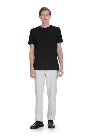 Siyah Regular Fit Bisiklet Yaka Tişört | S