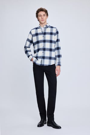 Lacivert  Slim Fit Kareli Düğmeli Yaka Uzun Kollu Pamuklu Gömlek | L