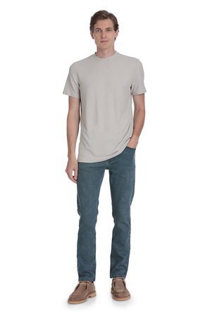 Ekru Regular Fit Bisiklet Yaka Tişört | M