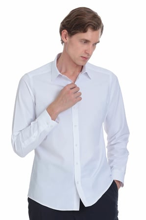Beyaz Slim Fit Slim Yaka Pamuklu Uzun Kollu Gömlek | 3XL