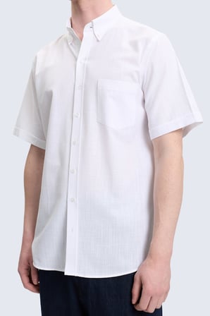 Beyaz Comfort Fit Düğmeli Yaka 100% Pamuk Kısa Kollu Casual Gömlek | M
