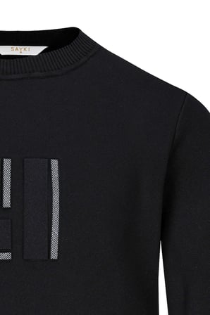 Siyah Regular Fit Yarım Balıkçı Yaka Kazak | XL