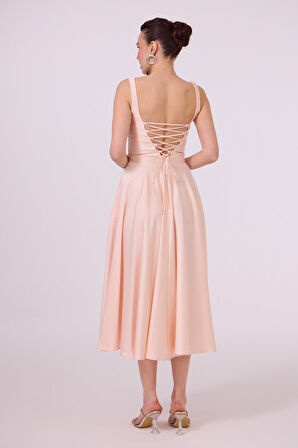  ELBISE MIDI SIRTI ACIK	